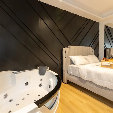 Apartment Tsakalof 17 Jacuzzi Kolonaki By Zeussuites